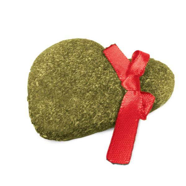 Triol: Игрушка для кошек прессованной кошачьей мяты Сердечко, 45 мм