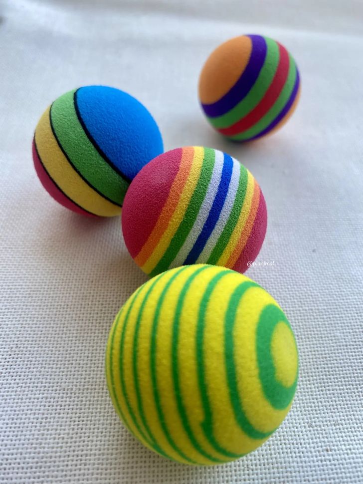 Triol: Набор игрушек для кошек "Активная игра 11", 4 мяча d= 35 мм, 22181044