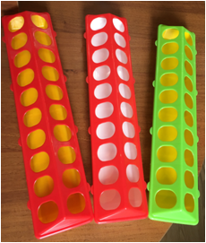 Мирагро: Кормушка для перепелов 20 ячеек