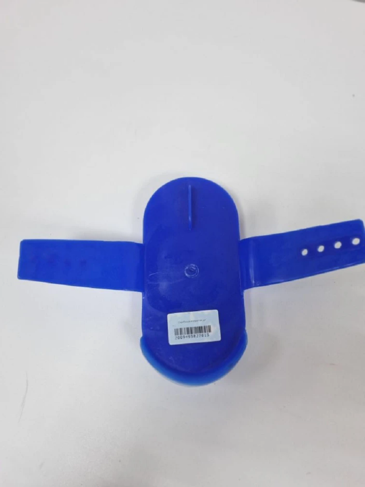 Скребница пластиковая для лошадей и коров, пластик, 18*9*7см, Китай