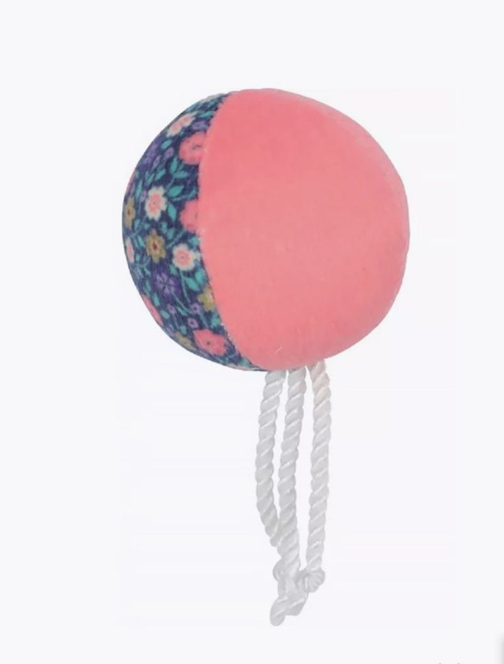 ZOLUX Игрушка для кошек с кошачьей мятой Мяч талисман в маргаритках, 580752